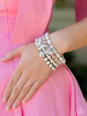 Feminine Charm Pink Bracelet Set